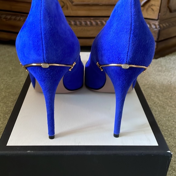 Gucci Shoes - Picture 2 of 4